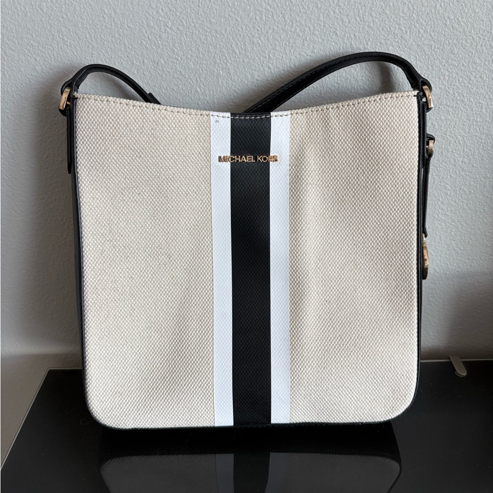 Michael Kors Cream and Black Women's Bag